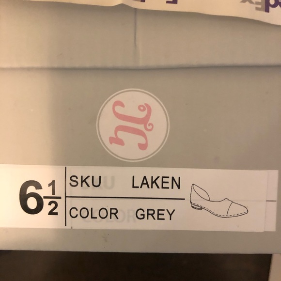 Journee Collection flats - Picture 6 of 6